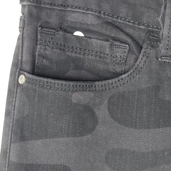 Social Standard by Sanctuary Women's Ankle Skinny Black Camo Denim Jeans Size 10 - Picture 4 of 15